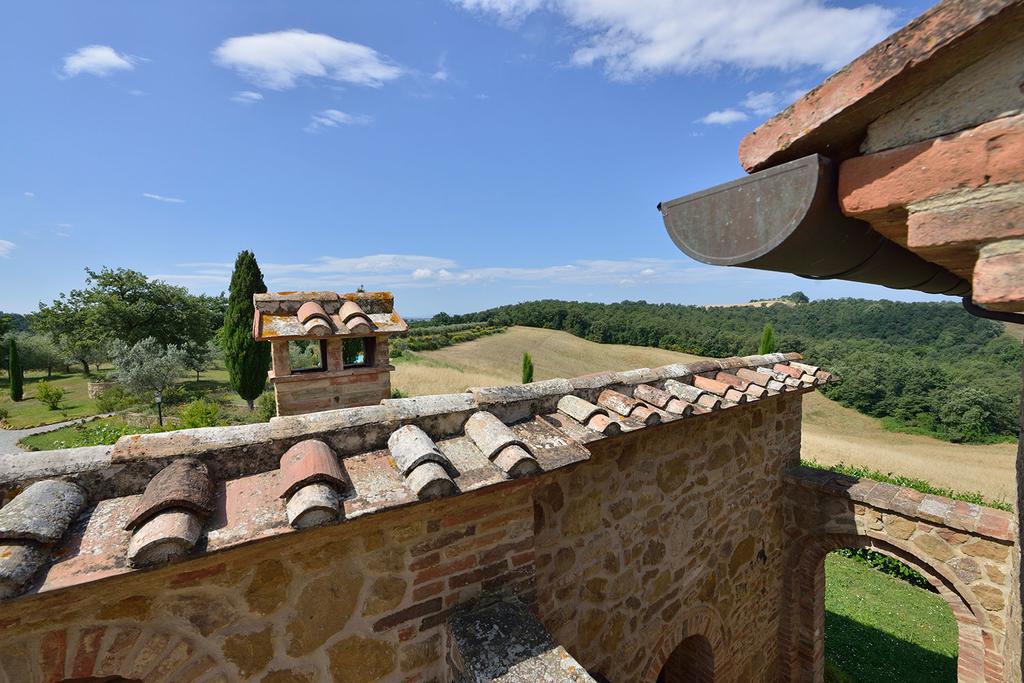 Montefollonico Agriturismo Zampugna מראה חיצוני תמונה